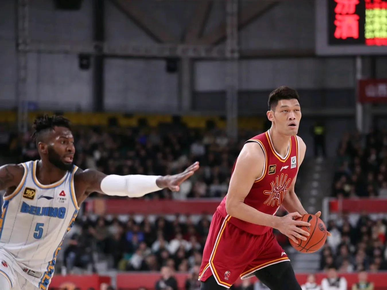 加时末段CBA常规赛焦点战，波士顿凯尔特人伤情更新，压力陡增，赛程密集仍需轮换的简单介绍